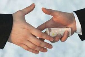 ایجاد دولت الکترونیک، مفاسد اداری را کاهش می دهد