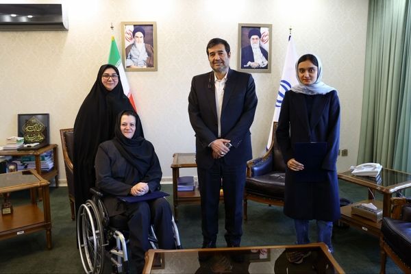 جوان‌ترین بانوی مدال‌آور پارالمپیک با دنیا مالی دیدار کرد