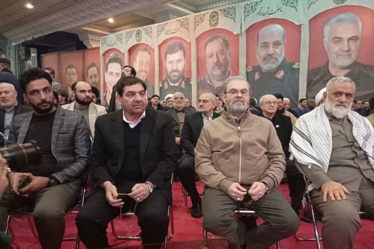 مخبر