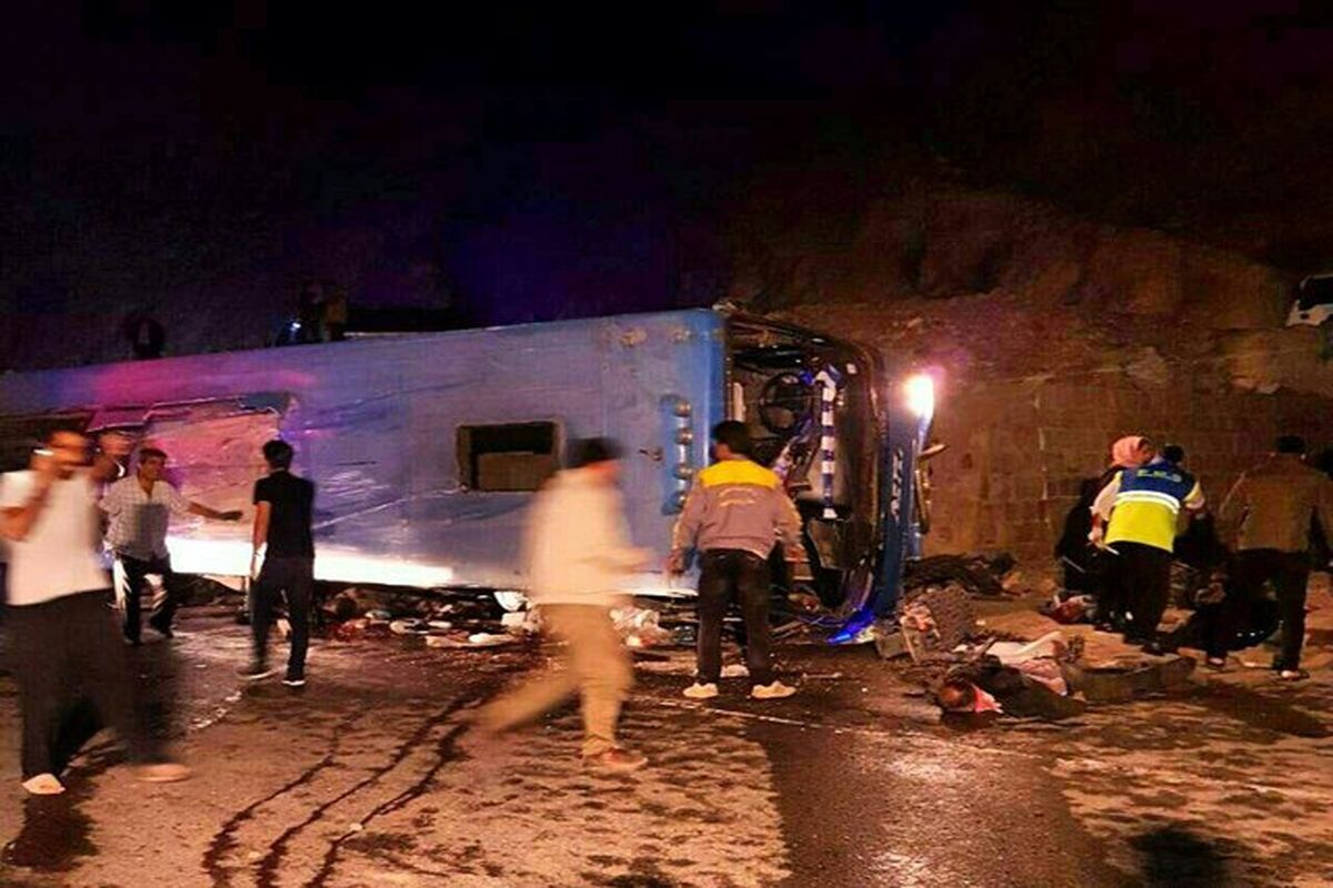 واژگونی اتوبوس در سواد کوه