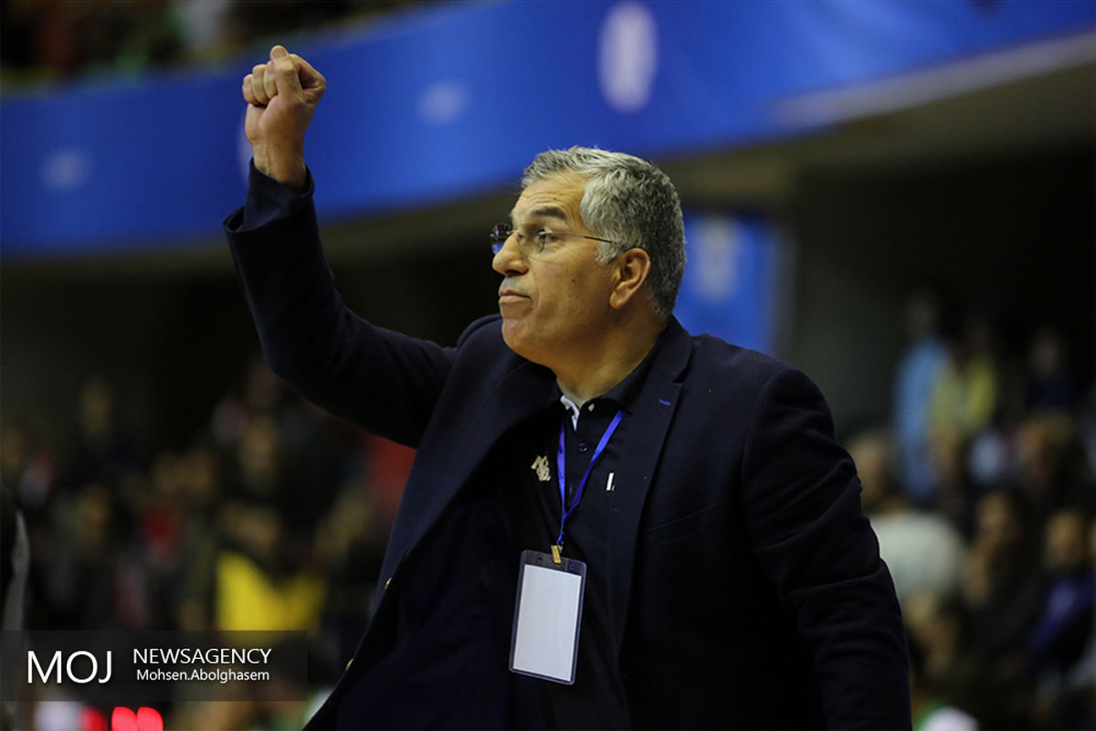 دیدار تیم های  ملی بسکتبال ایران و عراق