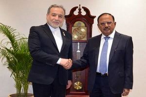 عراقچی و مشاور امنیت ملی هند در حاشیه اجلاس بریکس دیدار کردند