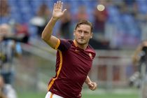 توتی: بازی با جنوا آخرین بازی‌ام با پیراهن رم است/ برای چالشی جدید آماده هستم