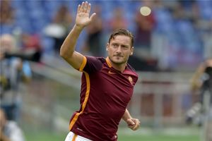 توتی: بازی با جنوا آخرین بازی‌ام با پیراهن رم است/ برای چالشی جدید آماده هستم