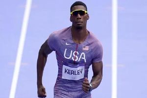 دونده آمریکایی به اتهام ضرب و شتم نامزد سابق خود بازداشت شد