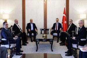 محور دیدار وزیرخارجه ترکیه و هیأت بلندپایه حماس، مرحله دوم آتش بس در غزه است