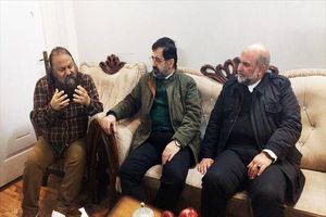 مدیرعامل صندوق اعتباری هنر و استاندار قم از کوروش زارعی عیادت کردند