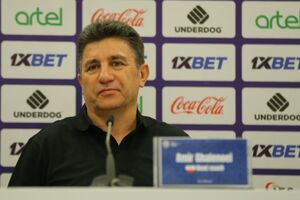 مربی ثروتمندی هستم