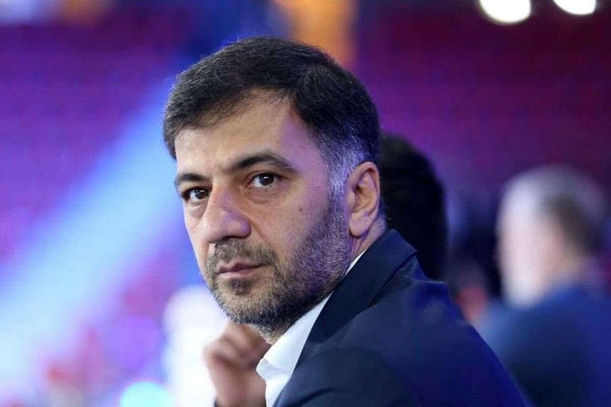 سرپرست استقلال