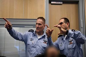 فرمانده نیروی هوایی ارتش اسرائیل با همتایان یونانی و قبرسی دیدار کرد