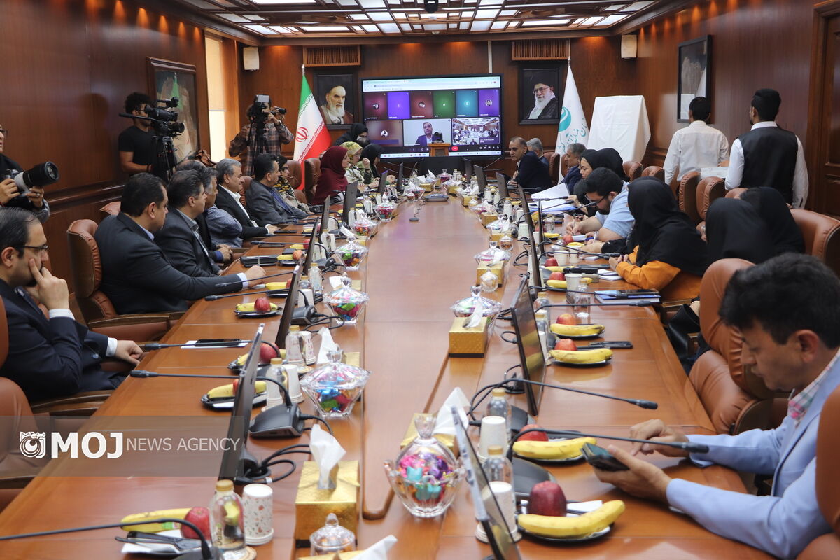 سمپوزیوم بازار گردشگری اکو در کیش