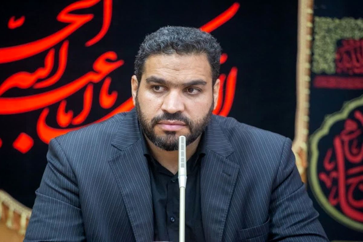 رییس کمیسیون فرهنگی شورای  شهر قزوین (2)