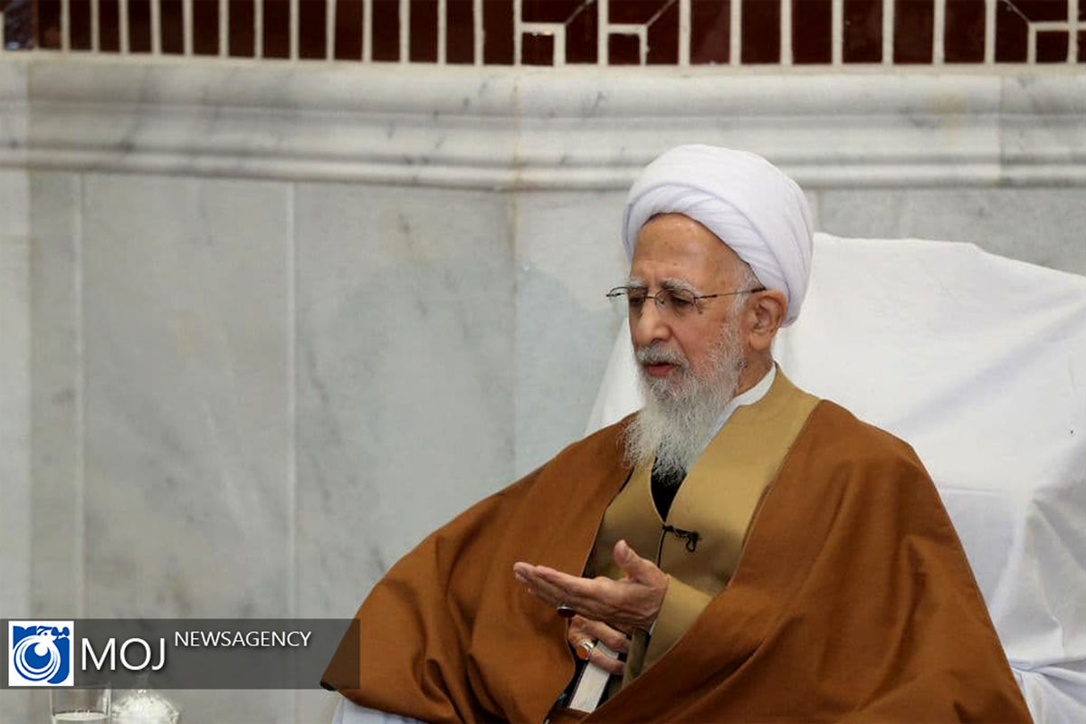 دیدار آیت الله جوادی آملی با رییس جمهوری منتخب