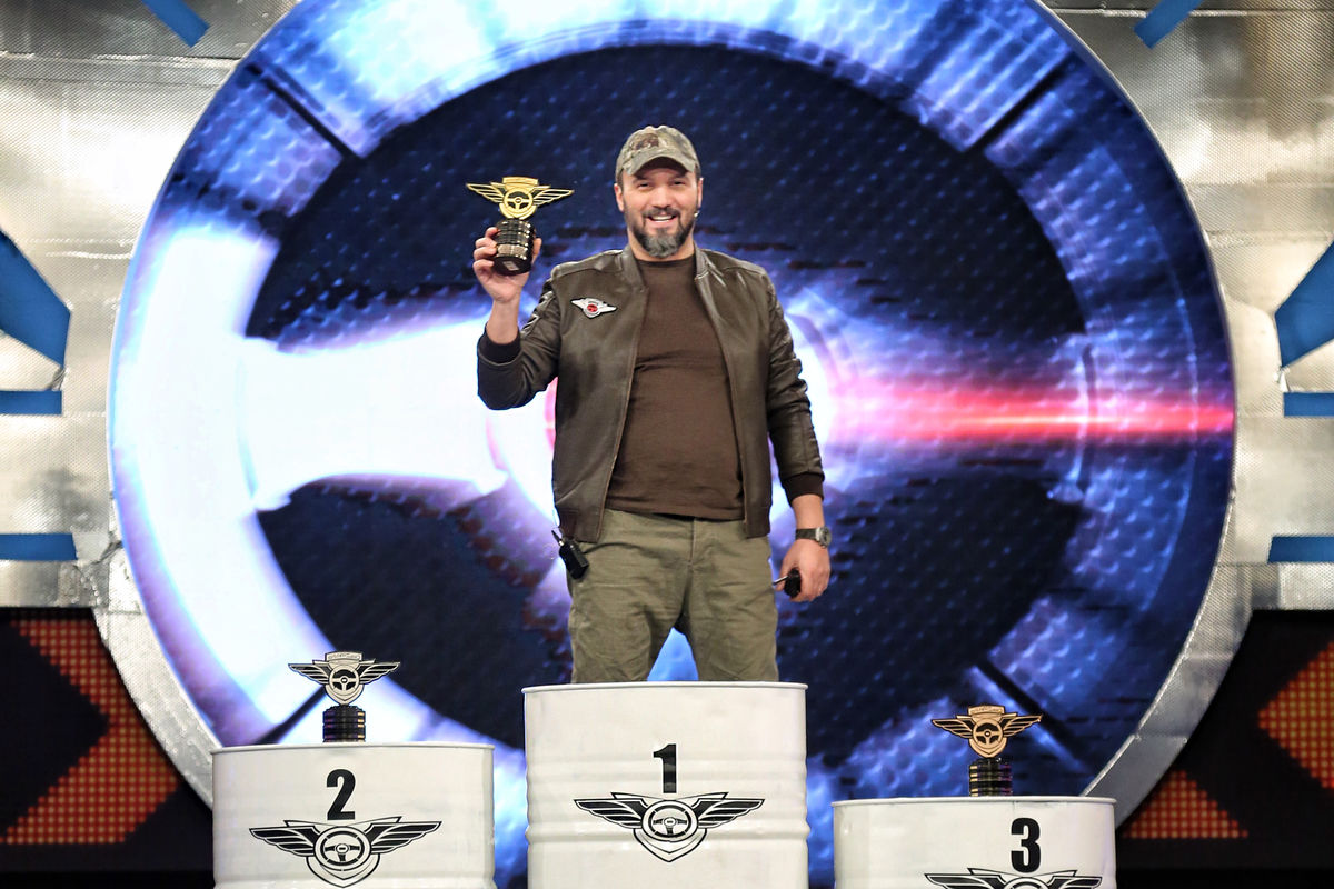 کامبیز دیرباز