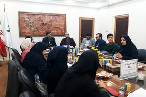 انجمن ادبی آفرینش با حضور «شاعر و ناشر» برگزار شد