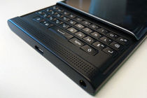 استفاده از گوشی بلاک‌بری در سنای آمریکا متوقف شد