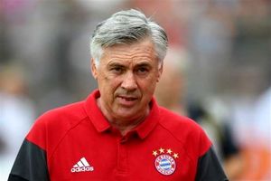 لواندوفسکی شگفت‌انگیز است و نیازی به چیچاریتو نداریم