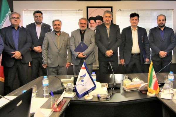 معاون اعتباری و معاون برنامه ریزی و توسعه کسب و کار بانک سرمایه معرفی شدند