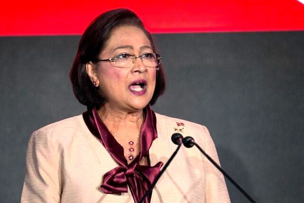 نخست‌وزیر ترینیداد با استقرار تفنگداران دریایی آمریکا موافقت کرد