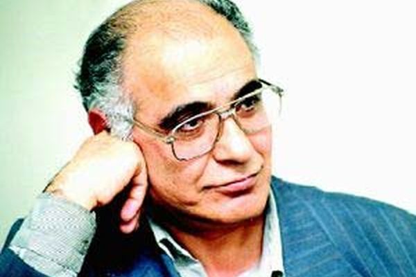 ترخیص هوشنگ مرادی کرمانی از بیمارستان