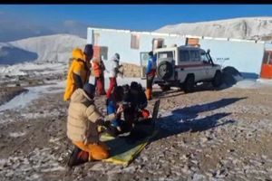 عملیات جست‌وجوی کوهنورد مفقودشده در ضلع جنوبی دماوند تداوم دارد