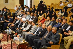 نخستین همایش مدیران و استادان شعب انجمن خوشنویسان در شهرضا برگزارشد