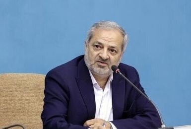  وزیر آموزش‌وپرورش با پدر شهید بابری تماس تلفنی گرفت