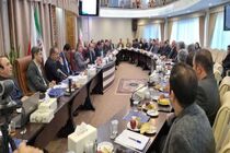 با هرگونه تهدید تولید ملی مبارزه می‌کنیم
