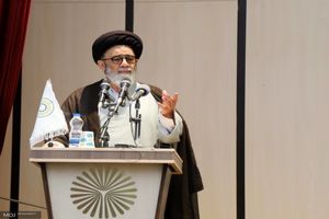 دولت باید دارای پشتوانه و اعتماد مردمی باشد