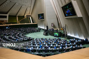 تفویض اختیار به استاندار به معنای فدرالی شدن کشور است که مجلس موافق آن نیست