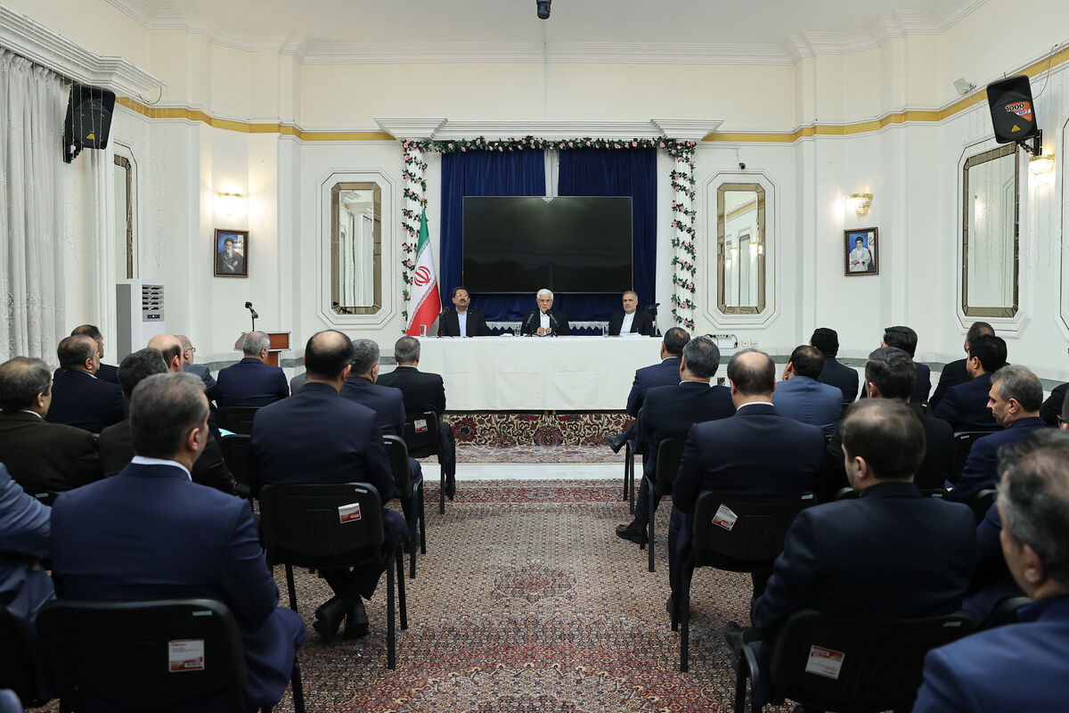 محمدرضا عارف
