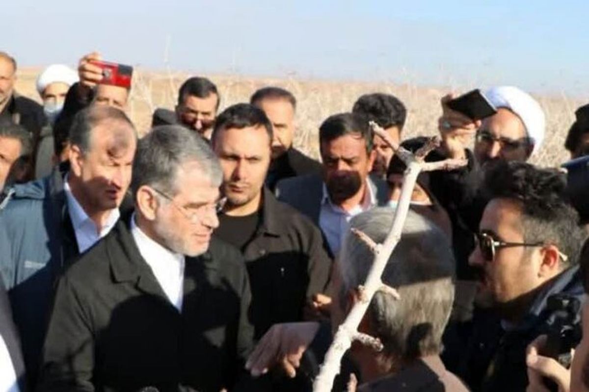 وزیر کشاورزی در سفر یزد