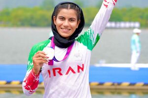 فاطمه مجلل مدال طلای روئینگ قهرمانی آسیا را کسب کرد