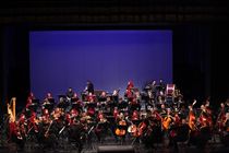 اجرای ارکستر سمفونیک تهران با رهبری نیکولاس کراوتز فرانسوی