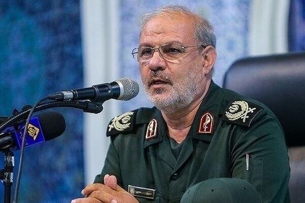 آینده متعلق به ملت شجاع ایران است