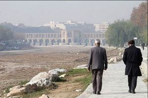 هوای اصفهان ناسالم برای گروههای حساس / شاخص کیفی هوا 131