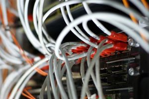 بانک های ایرانی هفته آینده به شبکه ملی اطلاعات متصل می‌شوند