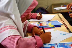 بازماندگان از تحصیل در مقطع ابتدایی زیر پوشش قرار می‌گیرند