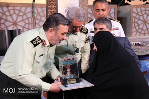 همایش تجلیل از نمونه های ترافیکی قانونمند در اصفهان