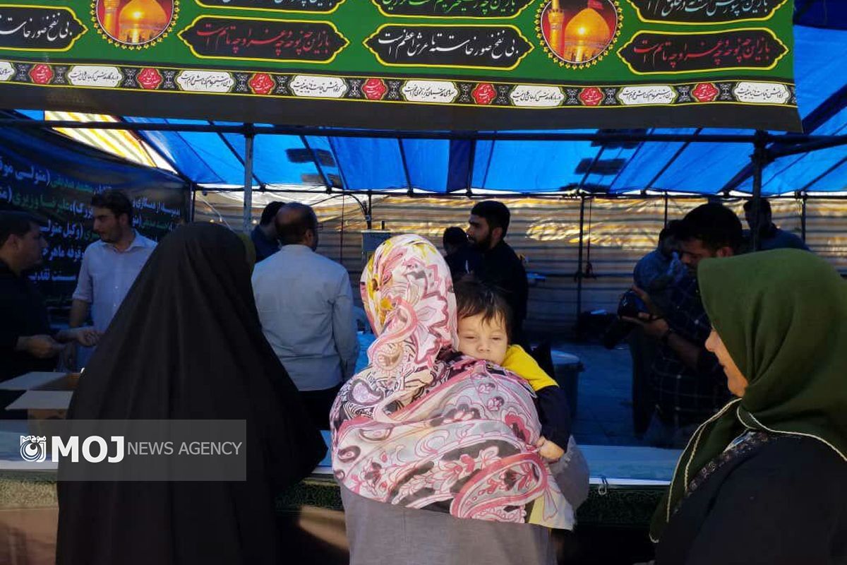 اطعام زائران اربعین حسینی