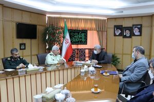 ابعاد معنوی و واقعیت های دفاع مقدس به نسل جدید شناسانده شود