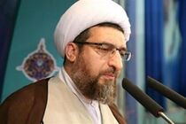 دشمن تلاش می کند مردم را مقابل روحانیت قرار دهد/تولیدات بی کیفیت داخلی ظلم و توهین به مردم است
