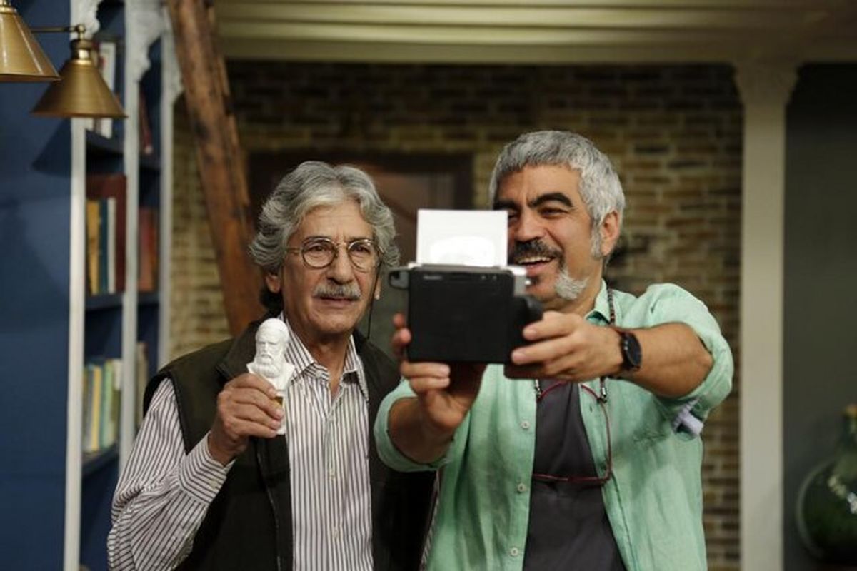 آقای حکایتی مهمان امشب برنامه کتاب باز