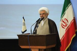 دغدغه مسئولان ما معطوف به فعالیت‌های عمرانی است/ فقر اقتصادی ریشه در فقر فرهنگی دارد