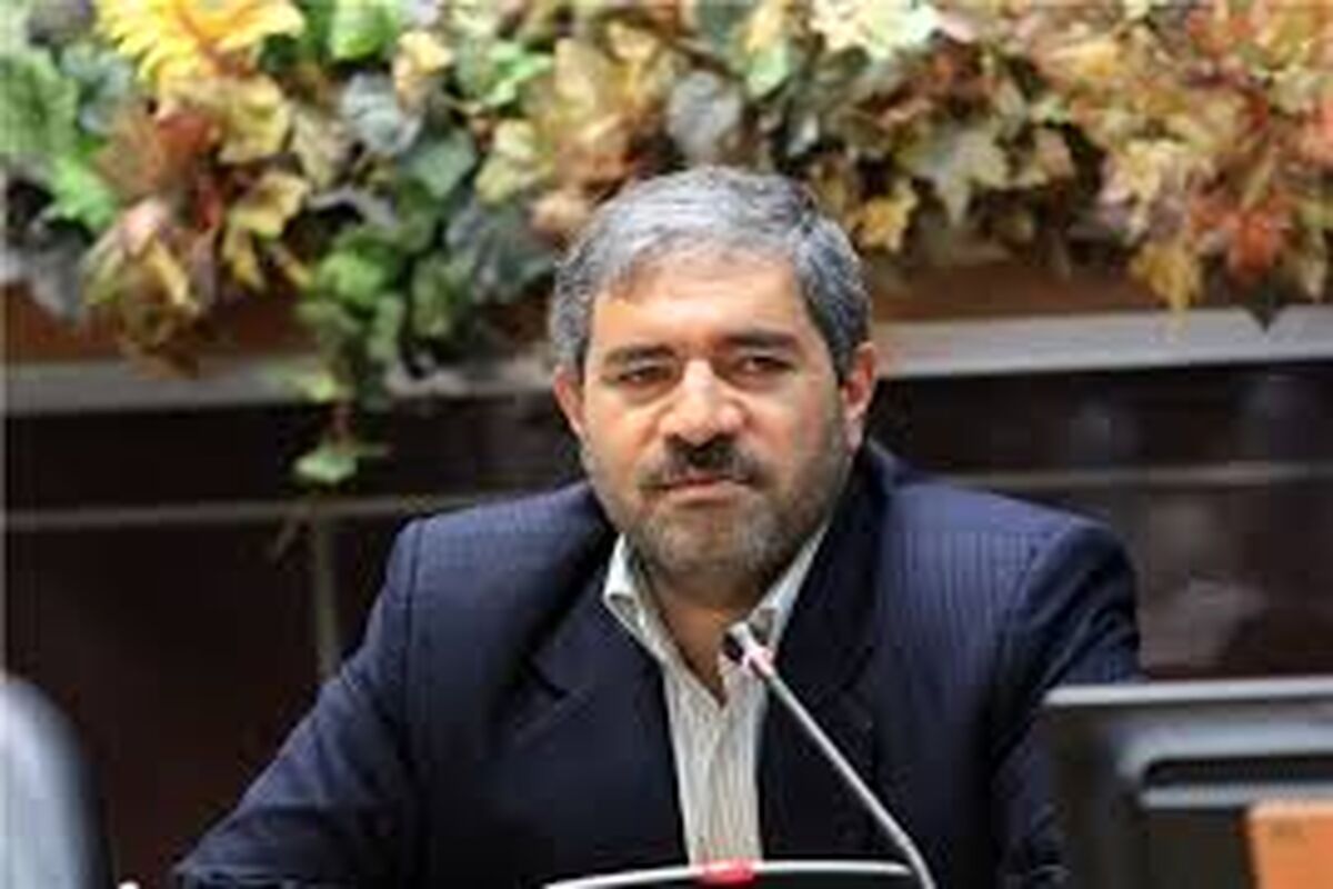 احمد لاهیجان زاده