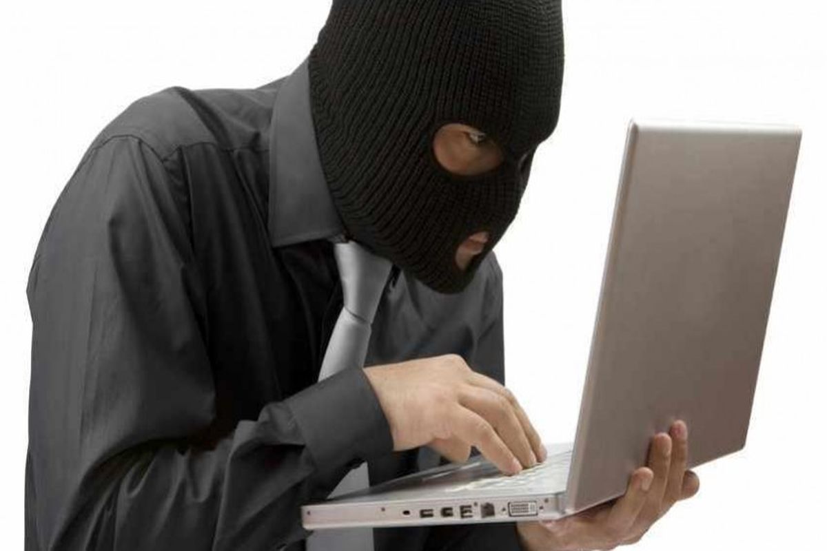 کلاهبرداری اینترنتی