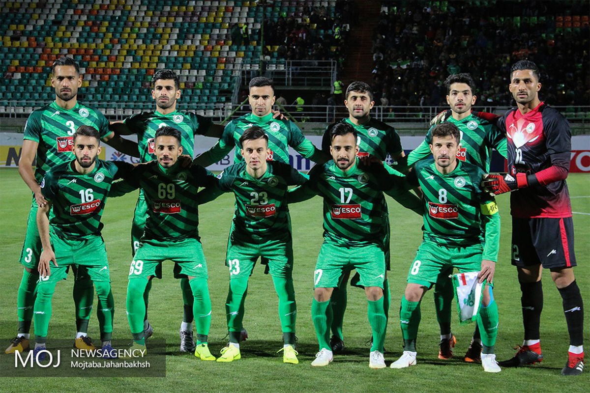 دیدار تیم های فوتبال ذوب آهن ایران و الزورا عراق
