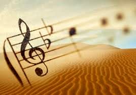 اشعار و موسیقی سطحی سلیقه مردم را در شعر و آهنگ خراب می کند