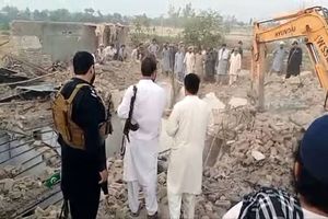 کشته های بمب‌گذاری انتحاری در پاکستان به ۱۲ کشته رسید