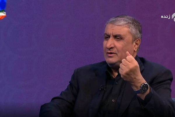 عزت‌آفرینی ایرانیان در روز وداع با رهبر شهید